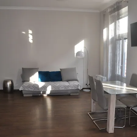דירה No. 41 Koptova 5 *